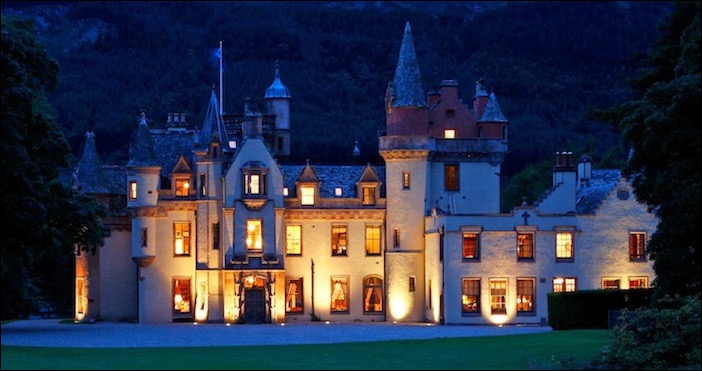 aldourie-castle