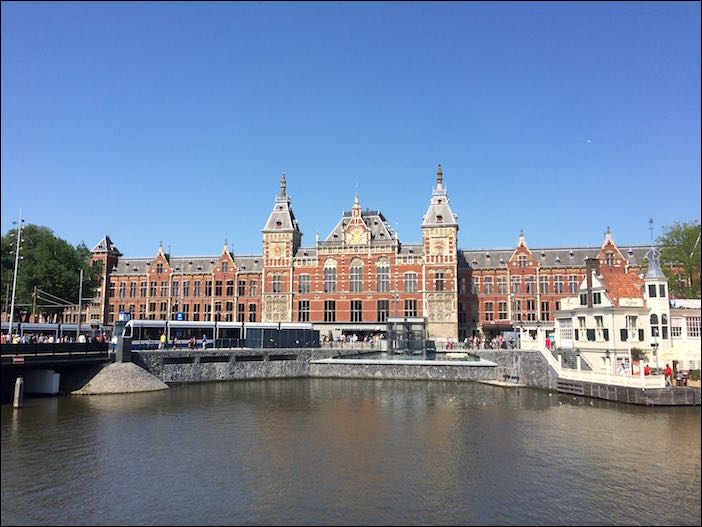 Amsterdam Train Station (Amsterdam, Netherlands)